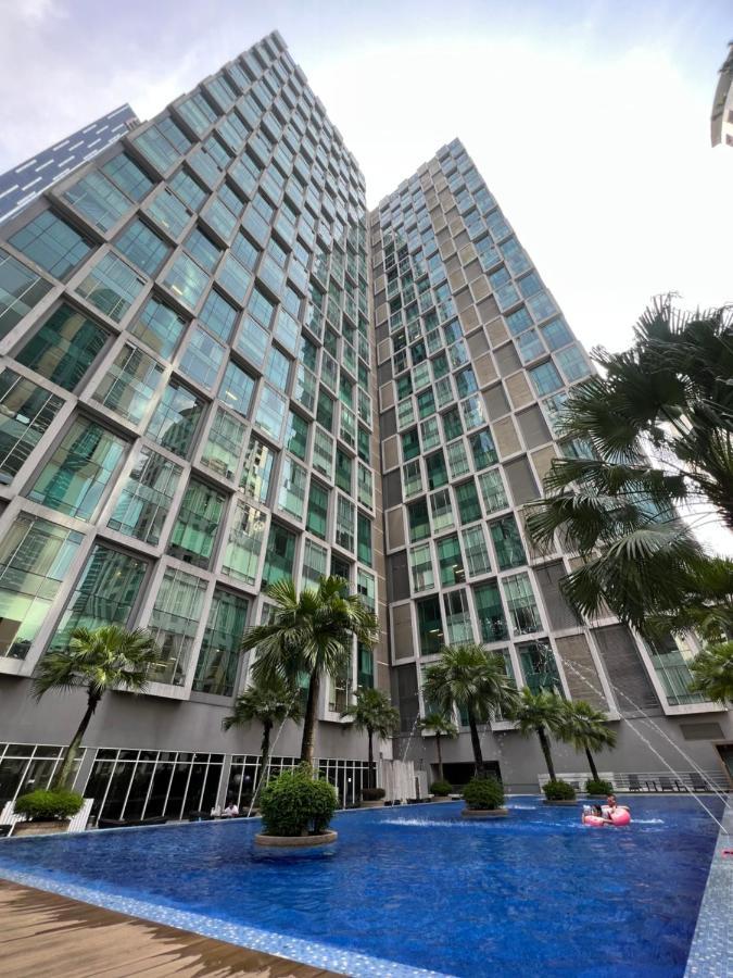 Soho Suites Klcc By Ayue Apartment